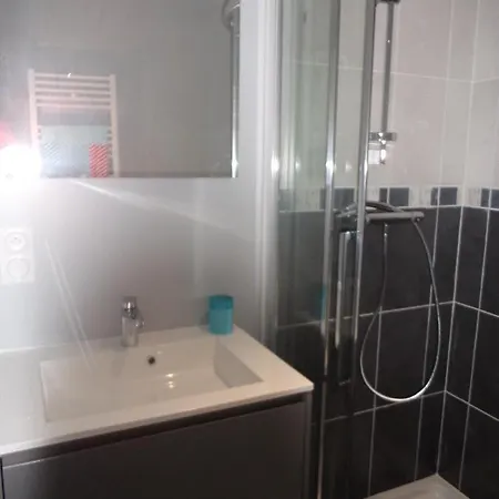 Appartement T2 Avec Piscine *