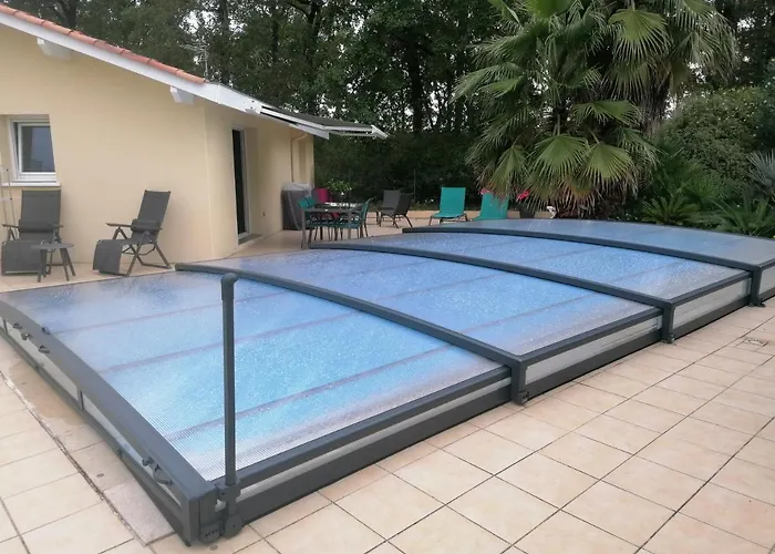 T2 Avec Piscine Lägenhet